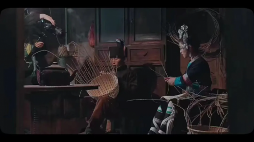 抖音带货一单可以赚多少钱_抖音电工知识带货_电路维修工具爆款案例