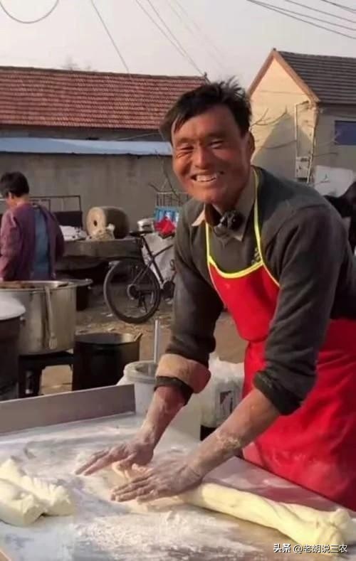 拉面哥转型经历_程运付直播带货_直播带货收入多少