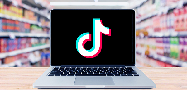 抖音带货卖衣服如何找货源及选品？线上线下货源优劣解析