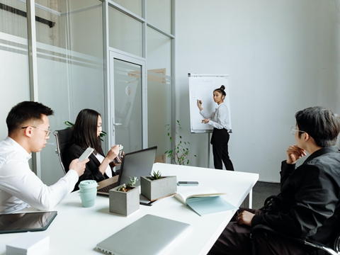 抖音店铺怎么开橱窗？3步教你开通并上架商品，实现流量变现