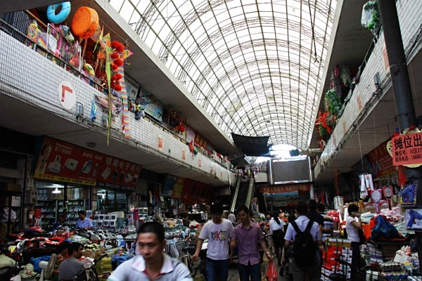 摆地摊进货渠道_摆地摊如何找货源_淘宝带货渠道是什么类型的