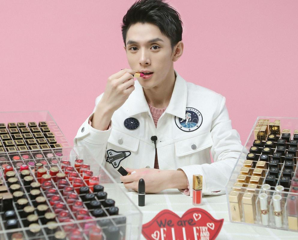 中国大主播是谁_中国10大顶级主播_奇迹4大顶级卷轴