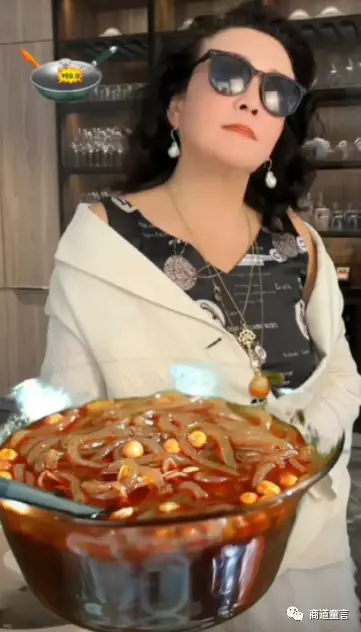 直播名人排行榜_网络直播带货名人排名_名人直播在哪个平台