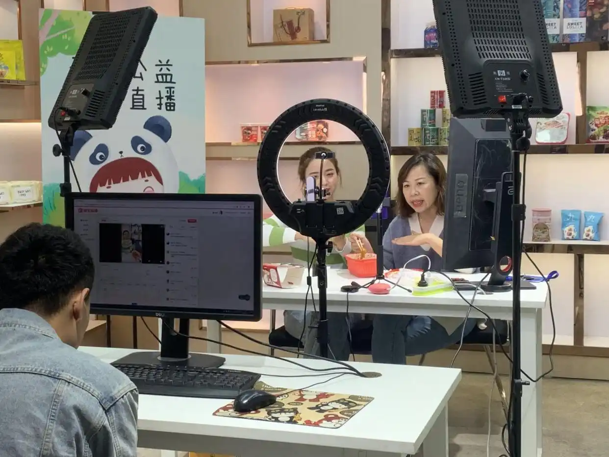 电商直播商家运营策略_电商直播行业现状分析_淘宝带货团队有哪些类型