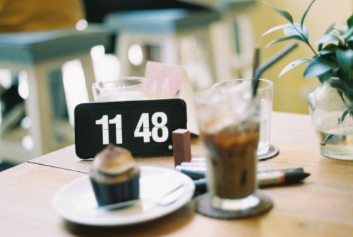 快手小店费用解析：5%服务费是否过高？商品佣金如何计算？