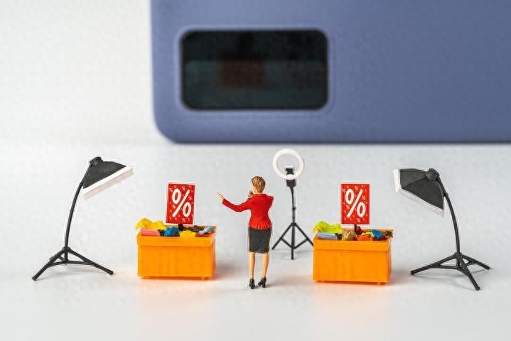 直播间购物乱象揭秘：假货横行、售后无门，消费者权益如何保障？