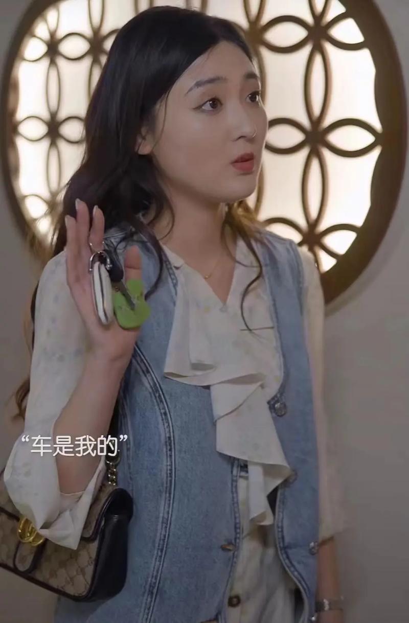 乔七月短剧商业变现模式_抖音里带货可以挣多少_抖音情感短剧带货