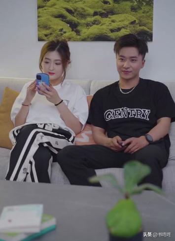 乔七月短剧商业变现模式_抖音情感短剧带货_抖音里带货可以挣多少